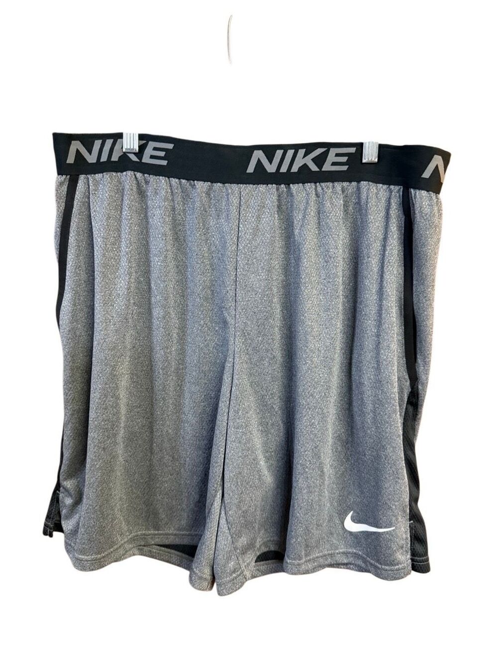Nike Mens Dri Fit Shorts Sz XXL Gray/Black Standard Fit NWT